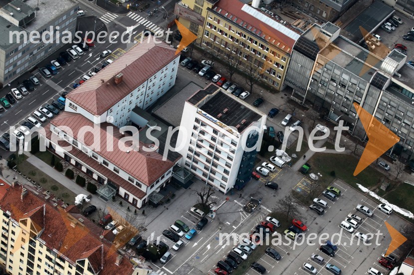 Zdravstveni dom Adolfa Drolca Maribor in Hotel PiramidaMaribor in okolica iz zraka
