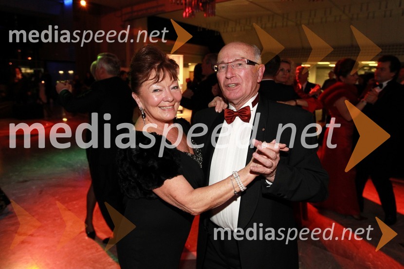 Tjaša Andree Prosenc, odvetnica, mož Tone Prosenc, odvetnikVeliki dobrodelni Lions ples