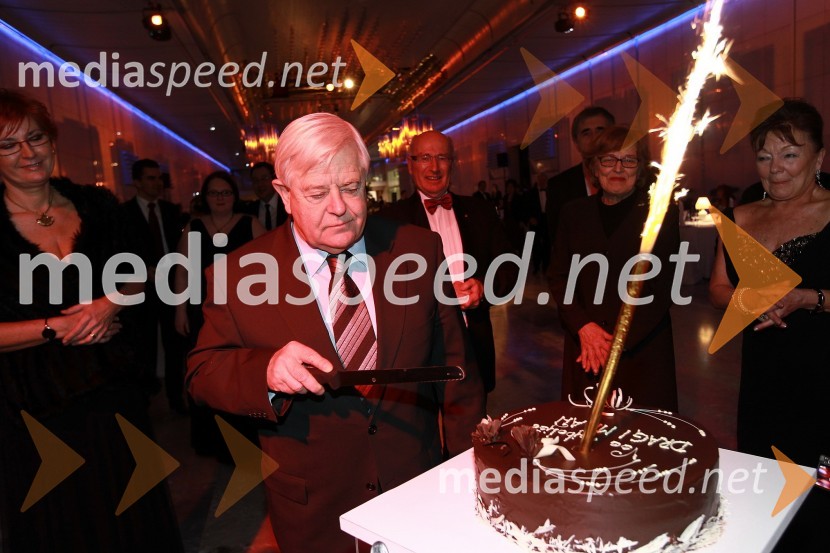 Milan Kučan, nekdanji predsednik Republike SlovenijeVeliki dobrodelni Lions ples