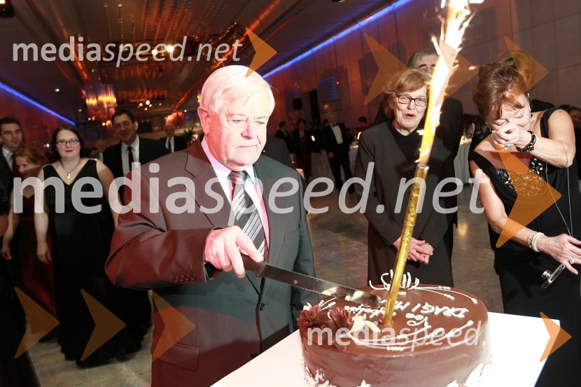 Milan Kučan, nekdanji predsednik Republike SlovenijeVeliki dobrodelni Lions ples