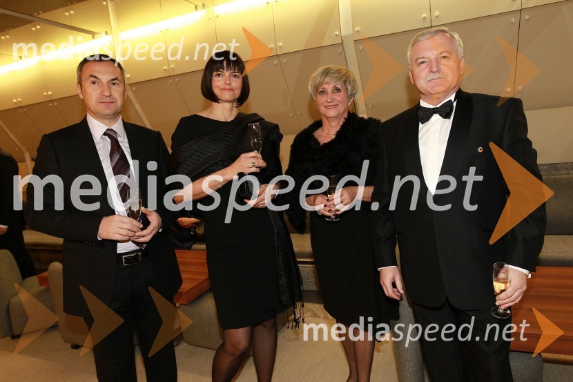 Roman Šmidovnik, Norkring, soproga Nataša, dr. Boris Žnidarič in soproga DragaVeliki dobrodelni Lions ples