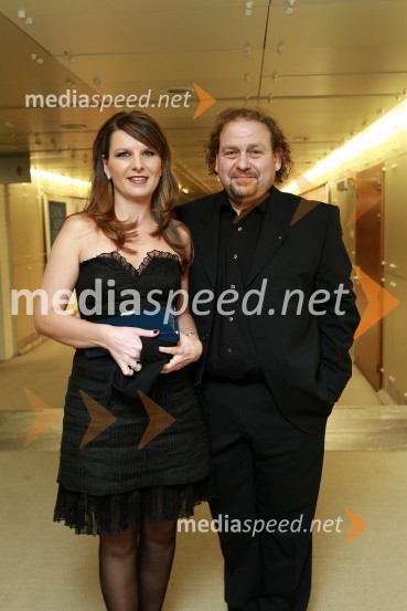 Darko Brlek, direktor Festivala Ljubljana in spremljevalka Janja LambergerVeliki dobrodelni Lions ples