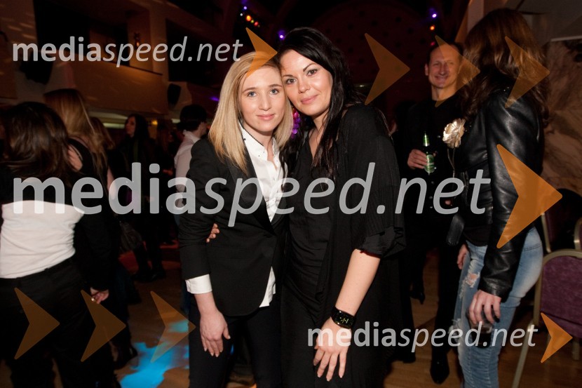 Nika Rakonjac, Publicis in prijateljica Irena30 let diskoteke Turist