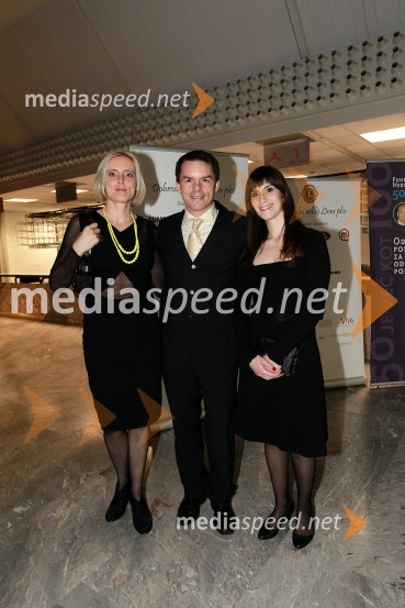 Irena Pavčič, direktorica PR oddelka Publicis, Boštjan Prijanovič, direktor agencije Saatchi in Saatchi Slovenija ter Andreja Dular, Summit avtoVeliki dobrodelni Lions ples
