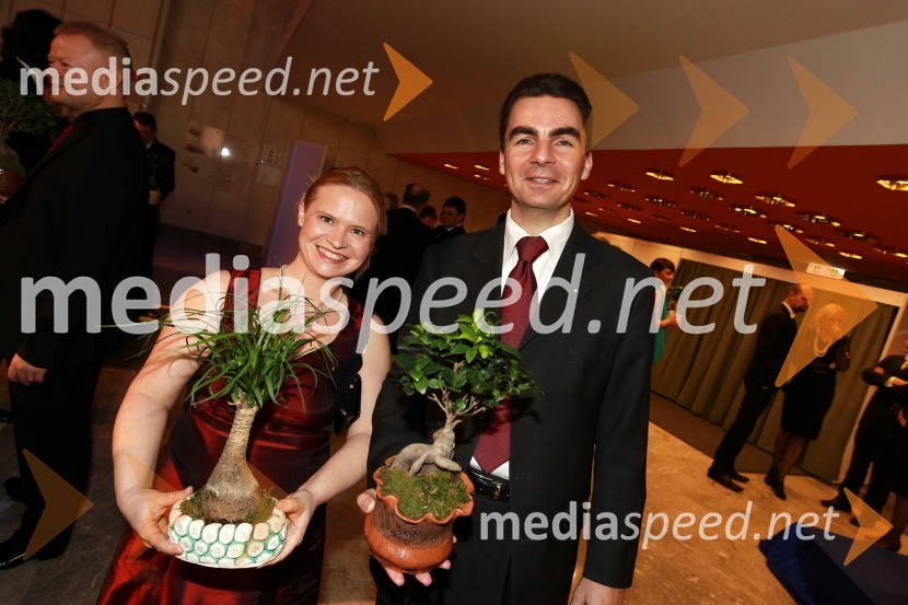 Danilo Tomšič, direktor področja prodaja in marketing v podjetju Mobitel in soproga Andreja Šuštaršič TomšičVeliki dobrodelni Lions ples