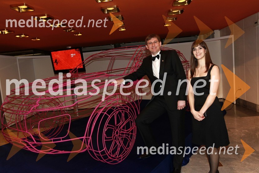 Martin Logar, predsednik Lions kluba Ljubljana in Andreja Dular, marketing Summit avtoVeliki dobrodelni Lions ples