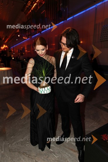 Eva Longyka Marušič in Boštjan Kljun, povezovalca večeraVeliki dobrodelni Lions ples