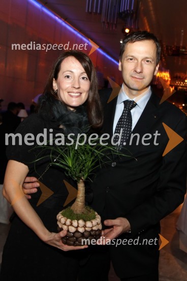 Emil Marinšek, direktor podjetja Maremico in lastnik blagovne znamke Lectus ter soproga BojanaVeliki dobrodelni Lions ples