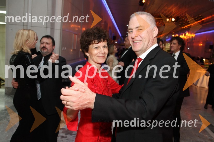 Branka in Janez DamjanVeliki dobrodelni Lions ples