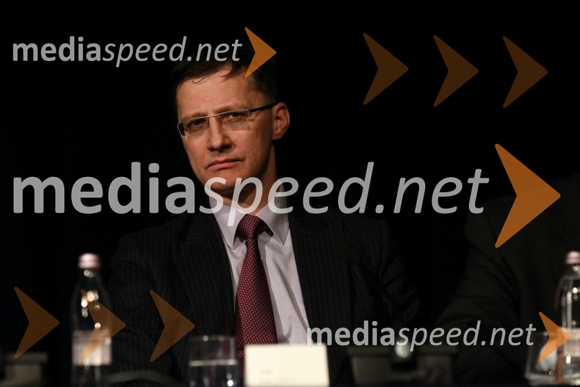 Igor Lukšič, minister za šolstvo in športObisk predstavnikov Vlade Republike Slovenije v Mariboru