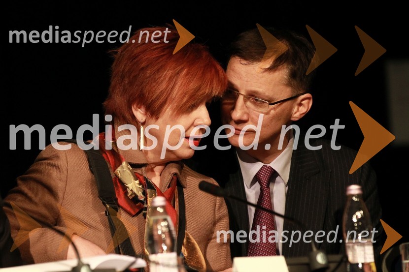 Majda Širca, ministrica za kulturo in Igor Lukšič, minister za šolstvo in športObisk predstavnikov Vlade Republike Slovenije v Mariboru