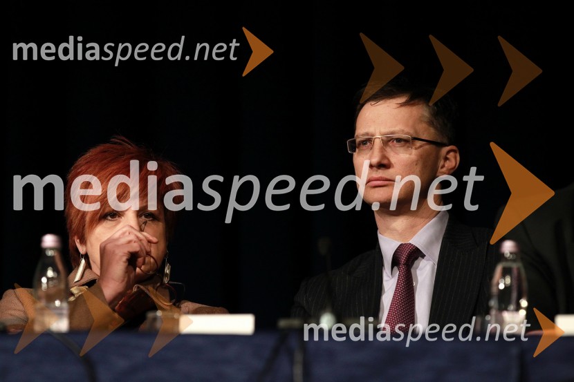 Majda Širca, ministrica za kulturo in Igor Lukšič, minister za šolstvo in športObisk predstavnikov Vlade Republike Slovenije v Mariboru