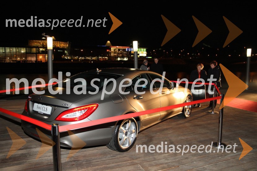 Mercedes CLSMartini Gold Party