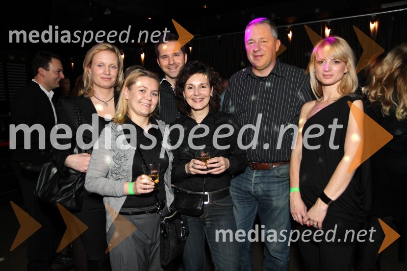 Claudia Lakner, Autocommerce, Aleš Lakota, pomočnik direktorja družbe za kadre, organizacijo in informatiko, Štefan Vöröš, generalni direktor AC Intercar, d.o.o., Metka Pevec Kejžar, odnosi z javnostjo Autocommerce, Helena Fric in Renata VöröšMartini Gold Party