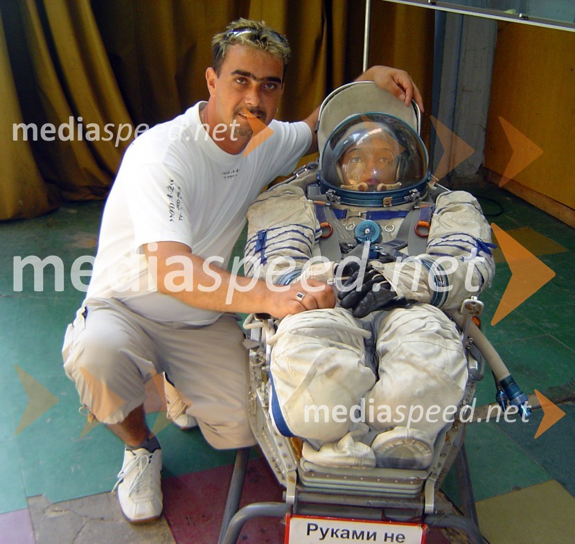 Fredi Miler v ruskem vesoljskem centruFredi Miler v Rusiji