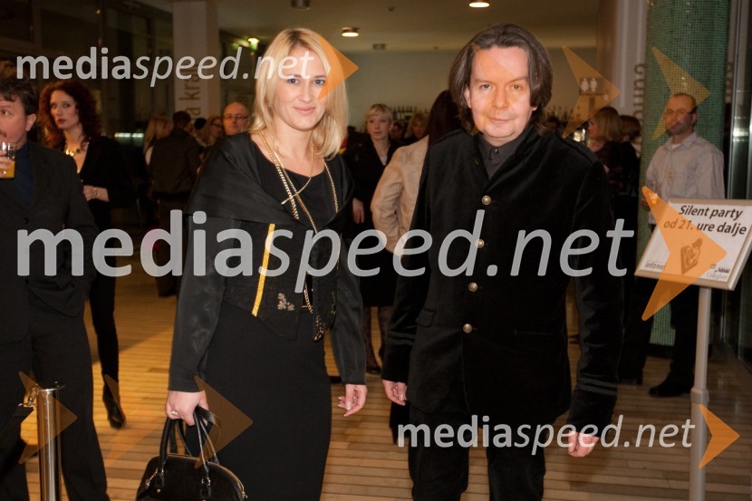 	Andrej Košak, režiser in Ivana Vrviščar, direktorica Kraškommerce d.o.o. LjubljanaPonovoletno poslovno srečanje Infonet medie in CMT