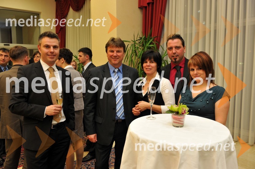 Sandi Brumen, vodja marketinga Radgonske gorice, Walter in Brigitte Schmacher, Ful Limo ter Günter Blaschitz, Scorpion in Karina16. noč penin