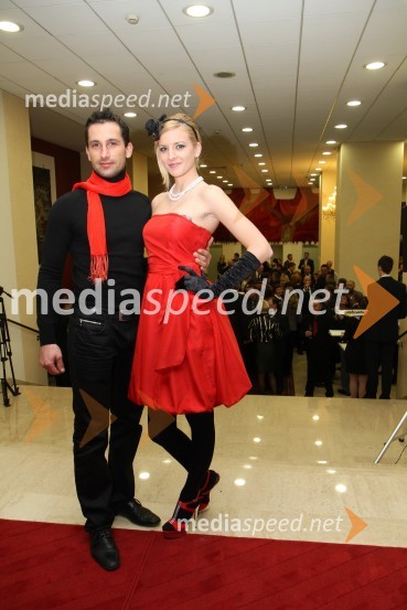 Mateo Kos in Tjaša Nedeljko, manekena16. noč penin