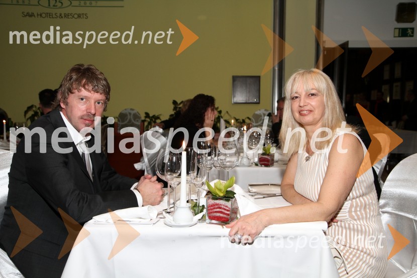 Janez in Almira Suša16. noč penin