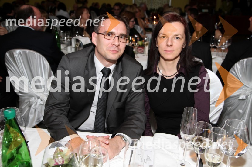 	Gorazd Gider, direktor marketinga v Zdravilišču Radenci in soproga Klavdija16. noč penin