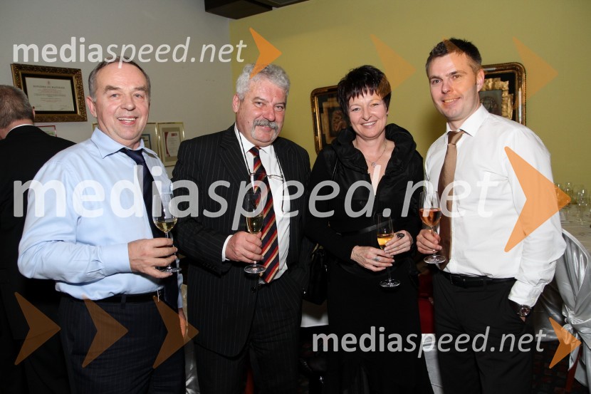 ..., Branko Križan, vodja prodaje v podjetju Radgonske gorice, Irena Polak Fištravec, povezovalka dogodka in Sandi Brumen, vodja marketinga Radgonske gorice16. noč penin