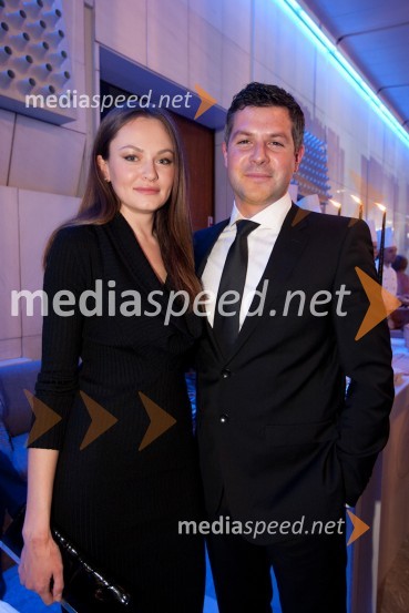 Iryna Osypenko, manekenka in fant Matjaž NemecProslava ob kulturnem prazniku in podelitev Prešernovih nagrad