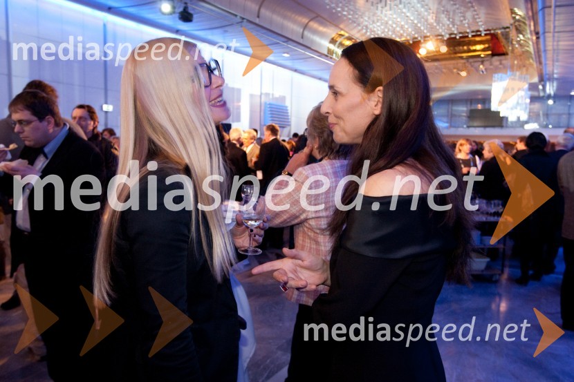 Natalija Pihler, profesorica nemščine in Lučka Počkaj, igralkaProslava ob kulturnem prazniku in podelitev Prešernovih nagrad