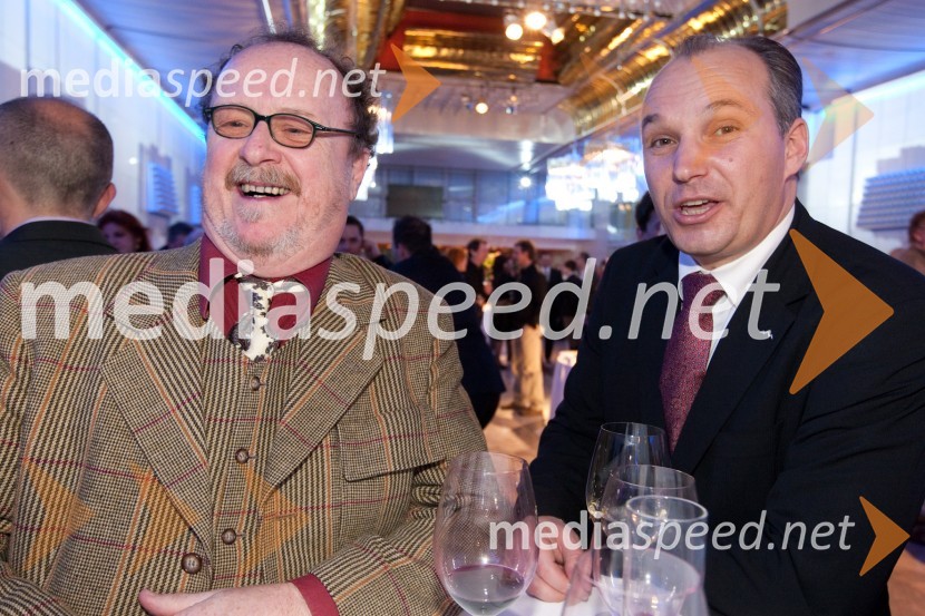 Tomaž Domicelj, glasbenik in Kristjan Verbič, predsednik Vseslovensko združenje malih delničarjevProslava ob kulturnem prazniku in podelitev Prešernovih nagrad