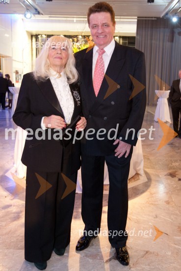 Ivan Lapajne in soproga Ana Marija Cetin Lapajne, pesnicaProslava ob kulturnem prazniku in podelitev Prešernovih nagrad