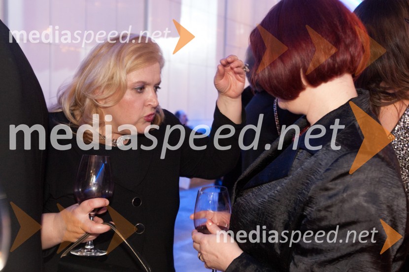 Mirjam Kalin, operna pevka in Sonja Kralj BervarProslava ob kulturnem prazniku in podelitev Prešernovih nagrad