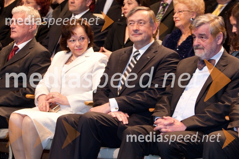 Barbara Miklič Türk, soprog dr. Danilo Türk, predsednik Republike Slovenije in Jaroslav Skrušny, predsednik Upravnega odbora Prešernovega skladaProslava ob kulturnem prazniku in podelitev Prešernovih nagrad