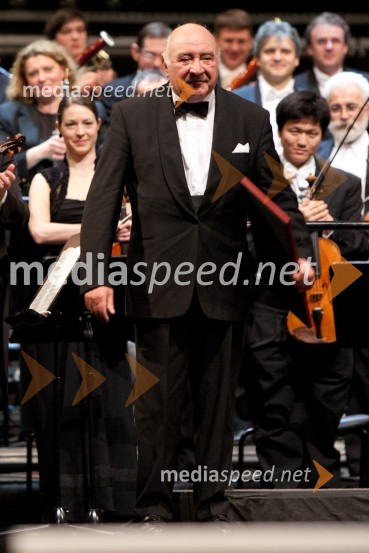 Anton Nanut, dirigentProslava ob kulturnem prazniku in podelitev Prešernovih nagrad