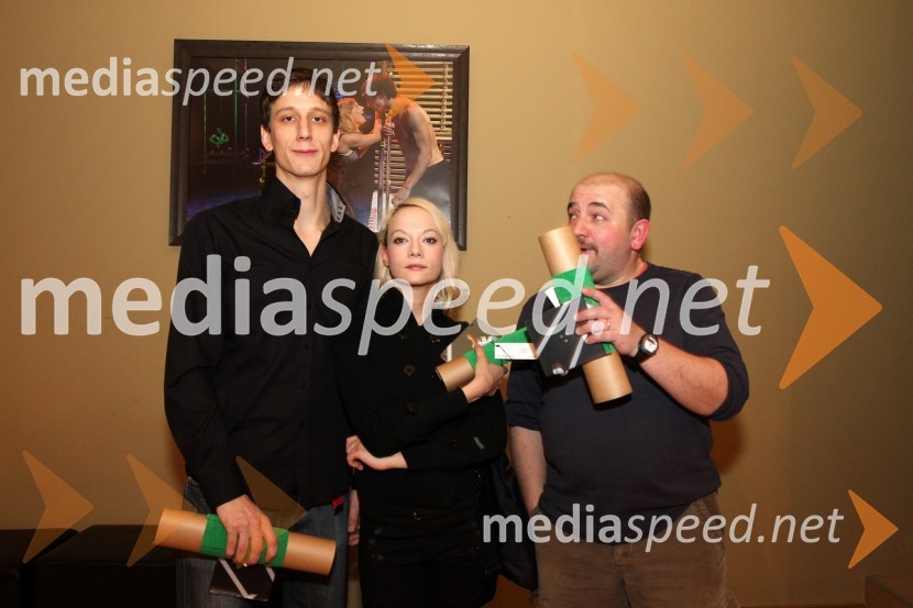 Jurij Drevenšek, Viktorija Bencik in Gregor Čušin, igralciHudič babji, premiera drame v MGL