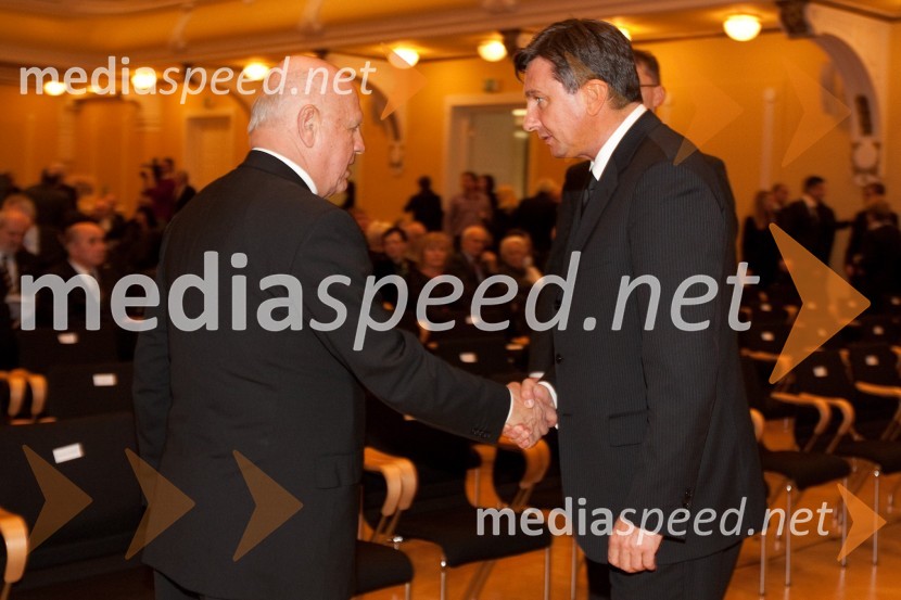 Janez Kocijančič, predsednik Olimpijskega komiteja Slovenije in Borut Pahor, predsednik vlade Republike Slovenije46. podelitev Bloudkovih priznanj za leto 2010