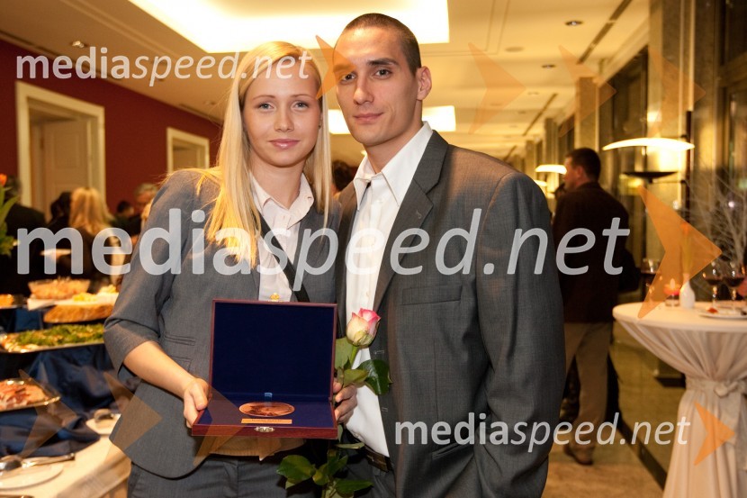 Rada Savić, keljačica in fant Dajan Pavlovič46. podelitev Bloudkovih priznanj za leto 2010