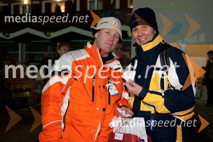 	Peter Krelj in Polonca Kukec, nekdanja guvernerka slovenskih Lions KlubovLions Ski Open 2011