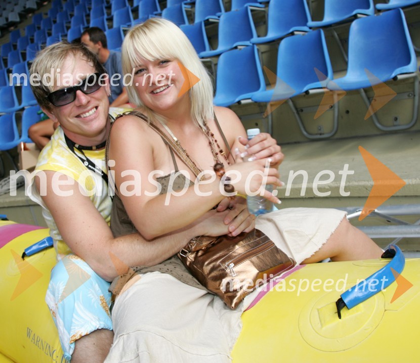 Stefannio in Mirna Reynolds, pevkaMMS 2006 - Melodije morja in sonca, polfinale 1