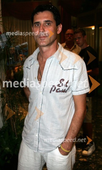 Stojan AuerMMS 2006 - Melodije morja in sonca, polfinale 1