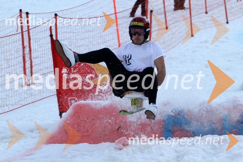 Tekmovalec1. Red bull pležuharski spektakel