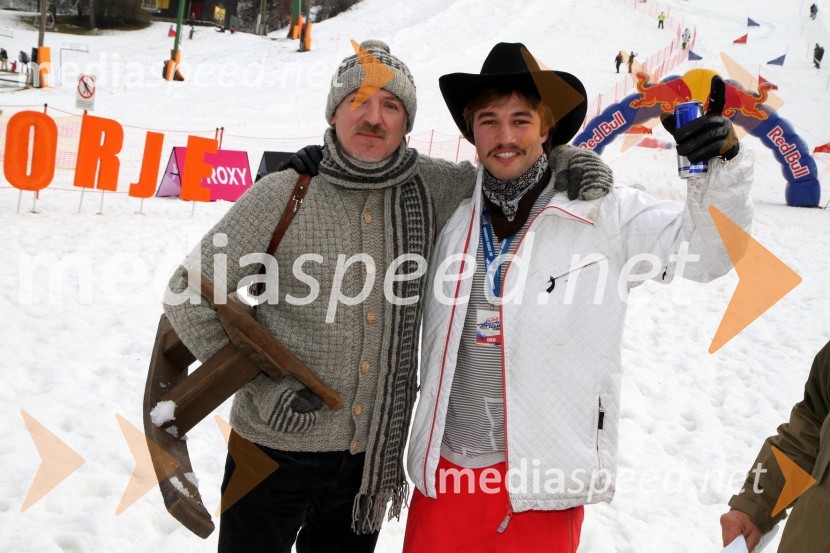 Jani Dolinšek, Selniški pležuhar in Filip Flisar, smučar prostega sloga1. Red bull pležuharski spektakel