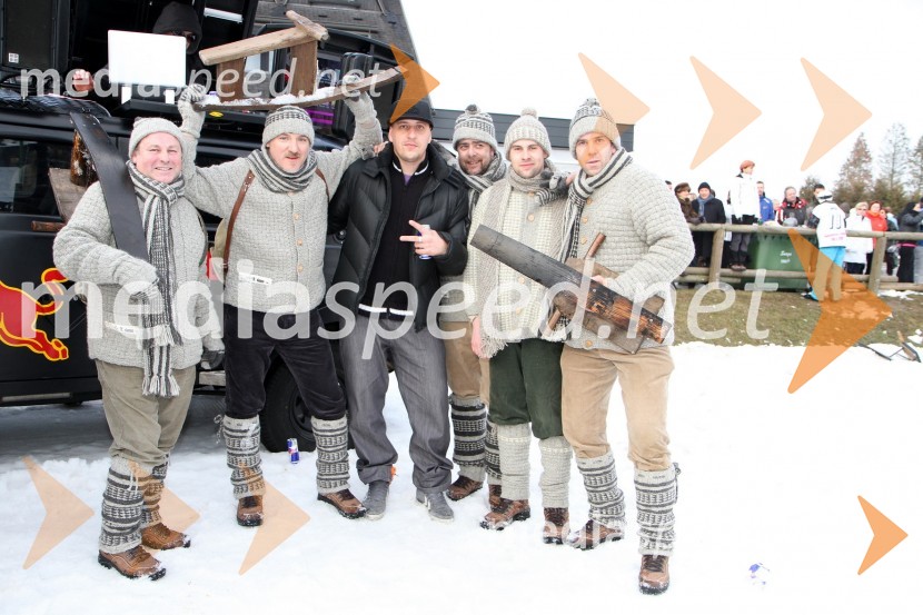 6pack Čukur, raper in Selniški pležuharji1. Red bull pležuharski spektakel