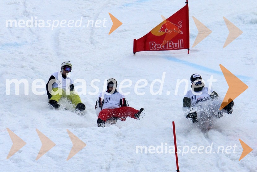 Tekmovalci1. Red bull pležuharski spektakel