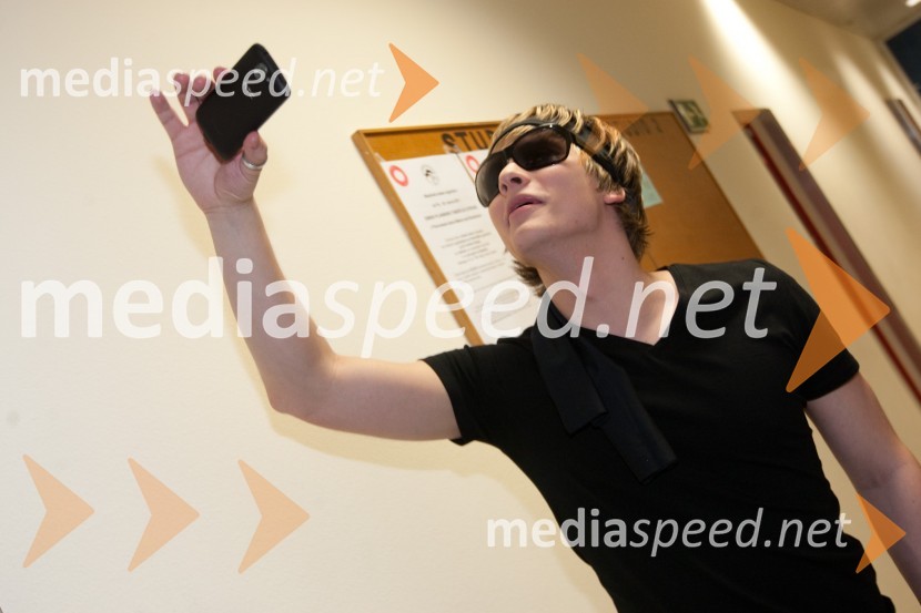 Tomaž Krt, plesalecEMA 2011, zmagovalka je Maja Keuc!