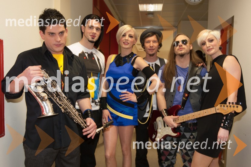 Skupina LeeloojamaisEMA 2011, zmagovalka je Maja Keuc!