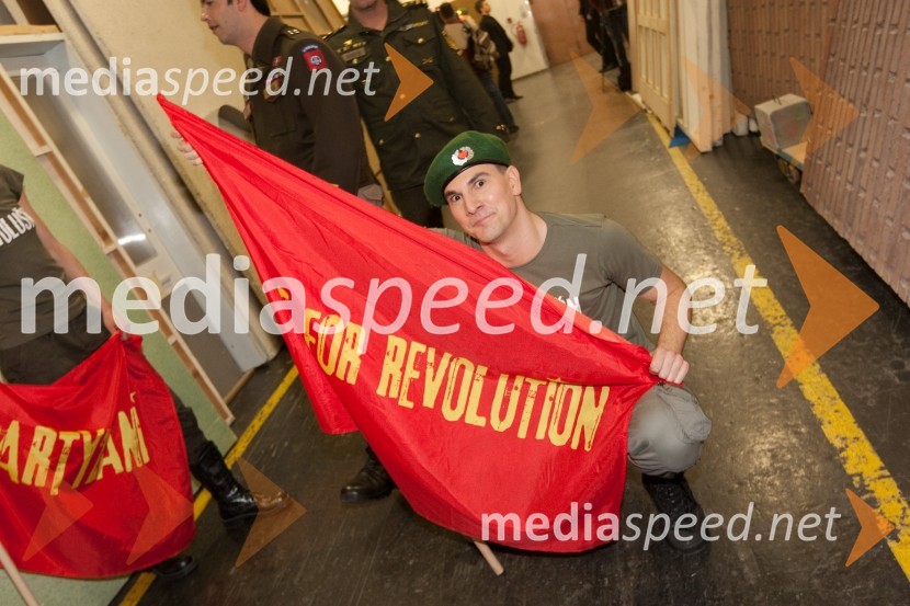 Matevž ČesenEMA 2011, zmagovalka je Maja Keuc!