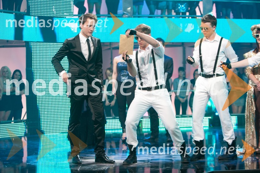 Klemen Slakonja, voditelj, igralec in člana plesne skupine MaestroEMA 2011, zmagovalka je Maja Keuc!