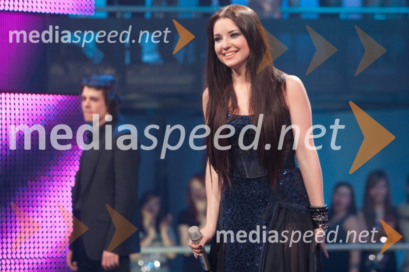 	Maja Keuc, pevka in zmagovalka Eme 2011EMA 2011, zmagovalka je Maja Keuc!