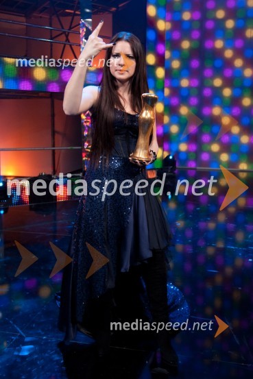 	Maja Keuc, pevka in zmagovalka Eme 2011EMA 2011, zmagovalka je Maja Keuc!