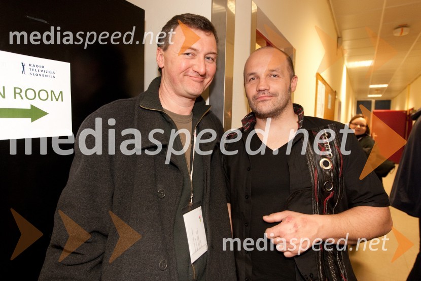 Jernej Vene, glasbeni urednik na Radio Slovenija in Tomaž Trop-Maco, kitarist skupine TabuEMA 2011, zmagovalka je Maja Keuc!