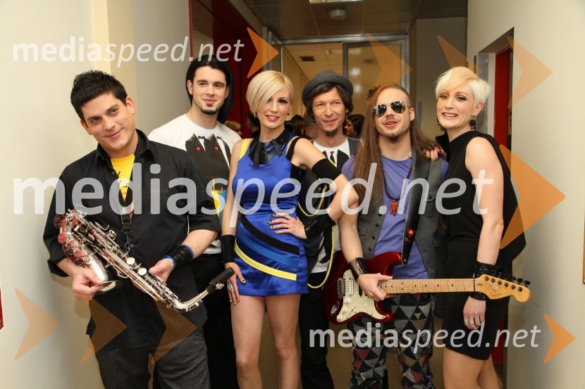 Skupina LeeloojamaisEMA 2011, zmagovalka je Maja Keuc!